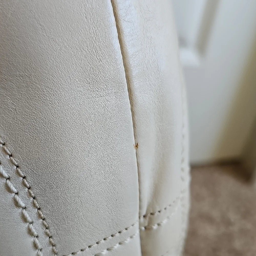 ​Authentic 2006 Coach 